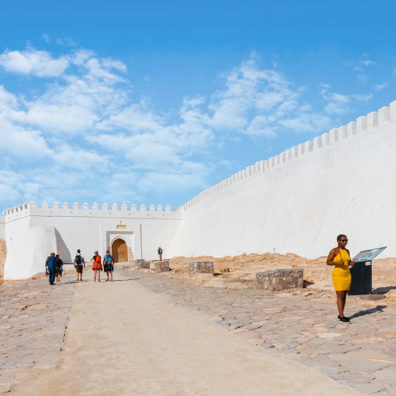 Remparts et porte principale